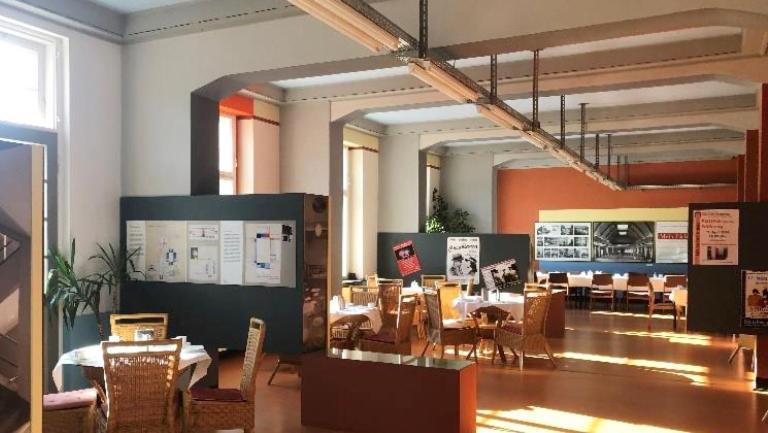 Haus Des Volkes - Das Bauhaushotel Probstzella Eksteriør billede